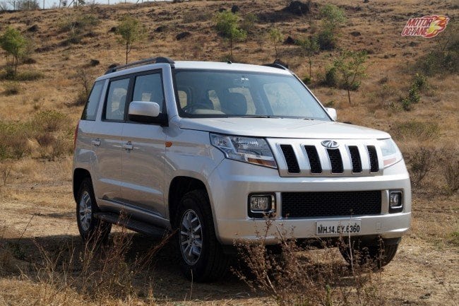 Mahindra-TUV300-front-three-quarter-1